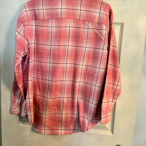 Old Navy "the Boyfriend Shirt" Pink Flannel Shirt - EUC - Picture 9 of 9